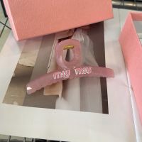 Miu Miu Hair Clip With Enamel Logo In Acetate Pink